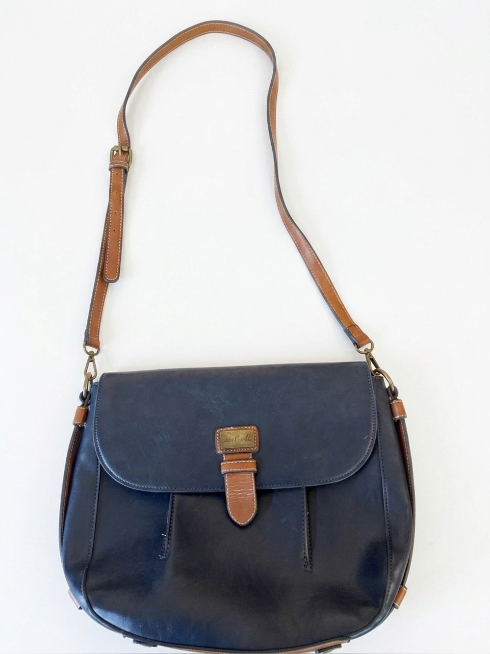 Simply Noelle Navy and Brown Leather Shoulder Bag